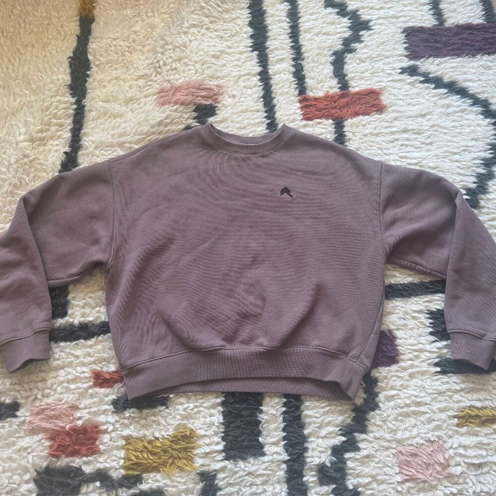 Oner Active Sweatshirt size medium in cool brown